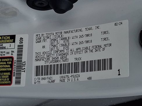 Used 2024 Toyota Tundra SR5 w/ SR5 Convenience Package AWD/4WD image 27
