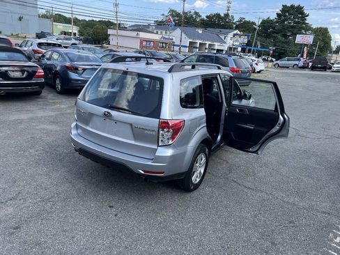 Used 2013 Subaru Forester 2.5X AWD/4WD image 4