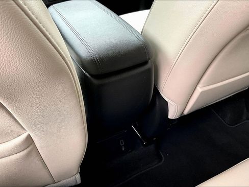 Used 2023 Buick Encore GX Preferred w/ Cold Weather Comfort Package image 12