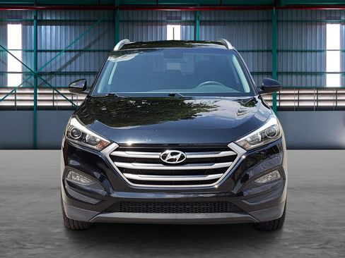 Used 2017 Hyundai Tucson SE w/ SE Popular Package 02 AWD/4WD image 7