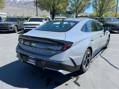 New 2026 Hyundai Sonata SEL AWD/4WD image 8