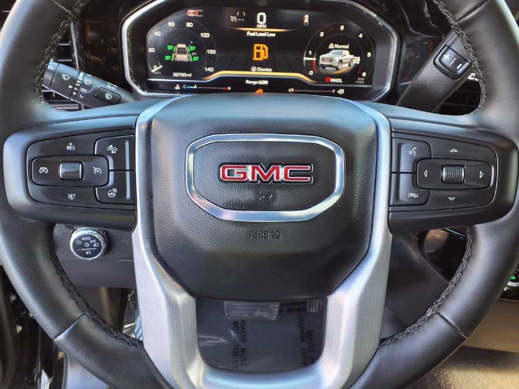 Used 2024 GMC Sierra 1500 Elevation AWD/4WD image 8