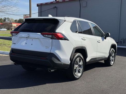 Used 2024 Toyota RAV4 XLE AWD/4WD image 21