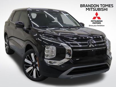 New 2025 Mitsubishi Outlander SE