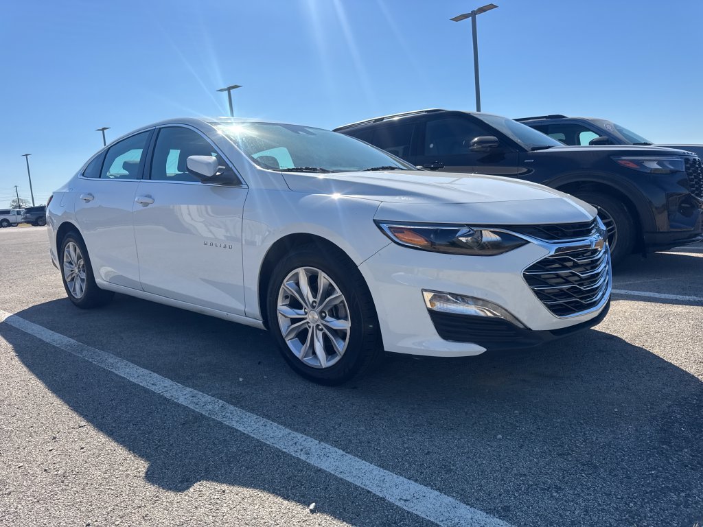 Used 2024 Chevrolet Malibu LT FWD image 3
