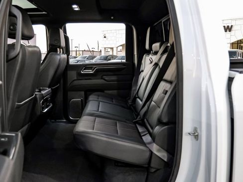 Used 2024 Chevrolet Silverado 3500 High Country w/ High Country Premium Package AWD/4WD image 31