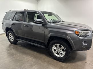 Used 2019 Toyota 4Runner SR5 Premium w/ Four Season Floor Mat Package AWD/4WD video 2