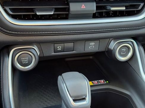 Certified 2026 Toyota Grand Highlander Limited AWD/4WD image 17