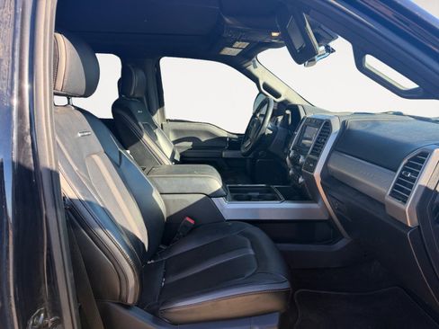 Used 2021 Ford F250 Platinum w/ FX4 Off-Road Package image 14