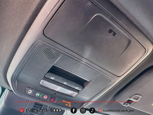 Used 2025 Buick Enclave Sport Touring w/ Power Package FWD image 22