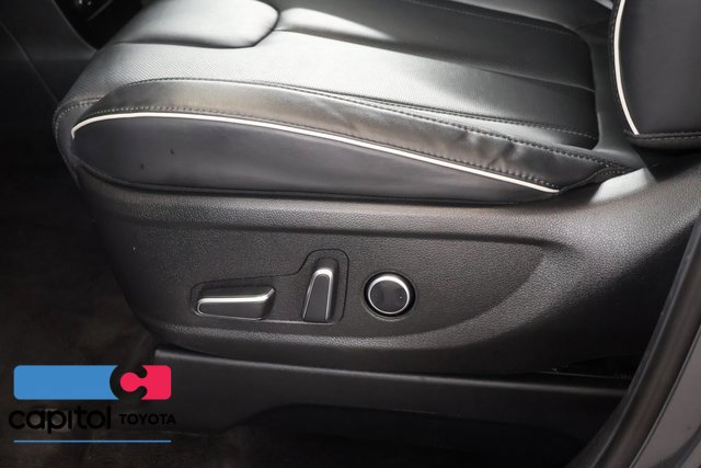 Used 2025 Hyundai Palisade SEL AWD/4WD image 12
