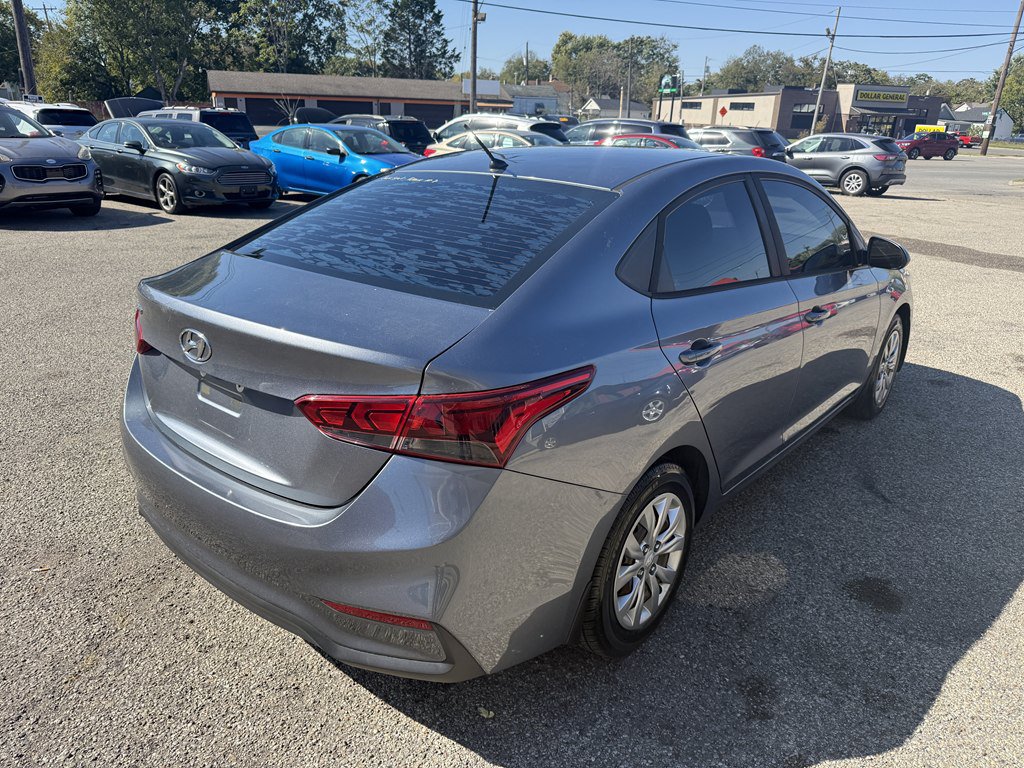 Used 2018 Hyundai Accent SE FWD image 5