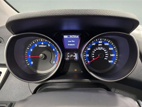 Used 2015 Hyundai Elantra GT FWD image 18