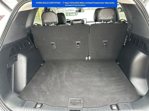 Certified 2023 Ford Escape Platinum image 28