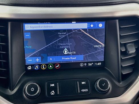 Used 2023 GMC Acadia SLE w/ Driver Convenience Package AWD/4WD image 2