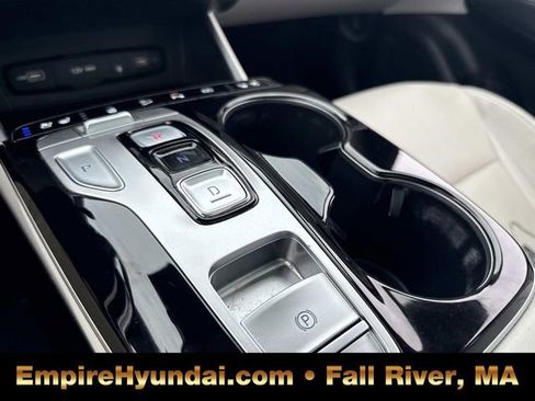 Used 2023 Hyundai Tucson Limited image 27