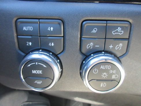 New 2026 GMC Sierra 1500 Elevation w/ Elevation Premium Package image 18