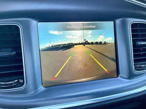 Used 2019 Dodge Charger Scat Pack image 25