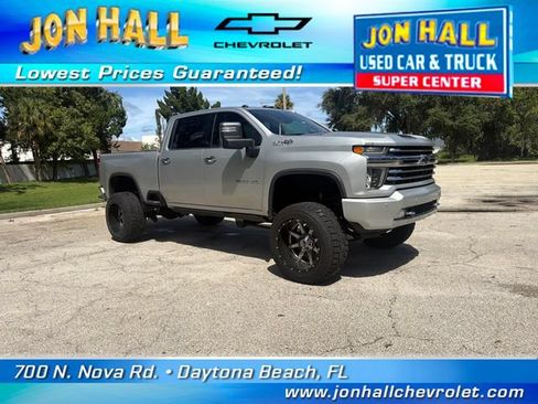 Used 2020 Chevrolet Silverado 2500 High Country w/ Z71 Off-Road Package AWD/4WD image 17