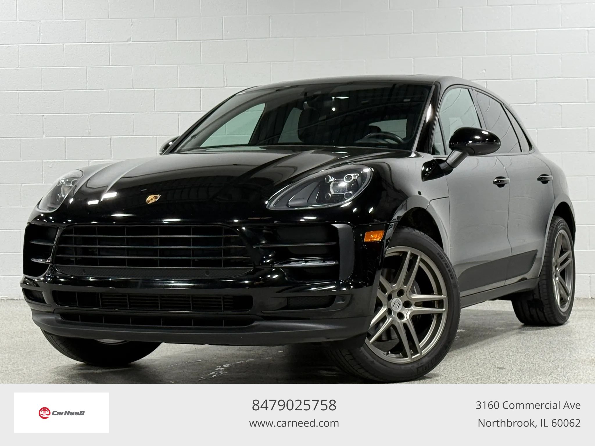 Used 2020 Porsche Macan AWD/4WD image 1