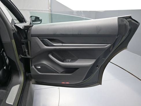 Certified 2023 Porsche Taycan 4S AWD/4WD image 25