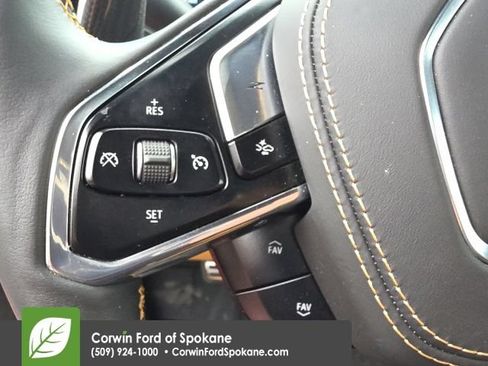 Used 2025 Chevrolet Corvette Z06 RWD image 19