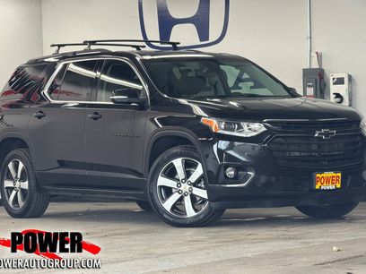 Used 2021 Chevrolet Traverse LT w/ LT Premium Package
