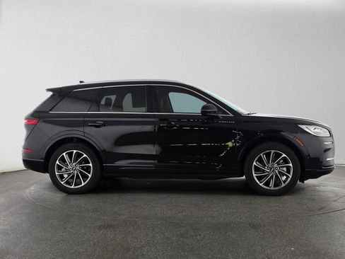 Used 2024 Lincoln Corsair Grand Touring w/ Equipment Group 302A AWD/4WD image 2