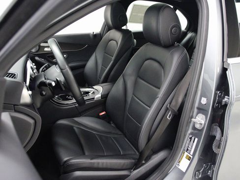 Used 2019 Mercedes-Benz C 300 4MATIC Sedan image 18