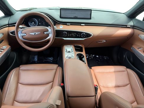 Used 2025 Genesis GV70 2.5T w/ Advanced Package image 10