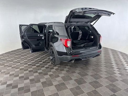 Used 2024 Ford Explorer ST-Line w/ Class IV Trailer Tow Package AWD/4WD image 18