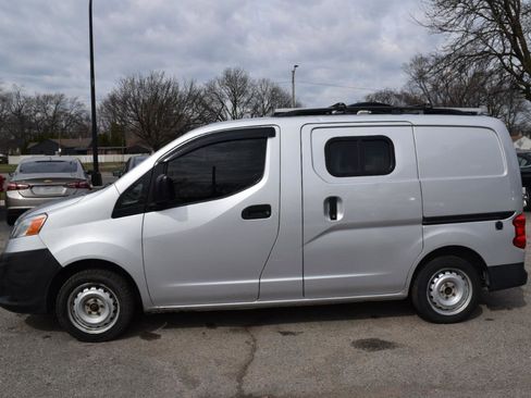 Used 2013 Nissan NV200 S w/ Cruise Control Pkg image 9