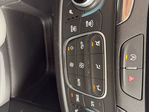 Certified 2024 Chevrolet Equinox RS w/ LPO, Floor Liner Package image 35