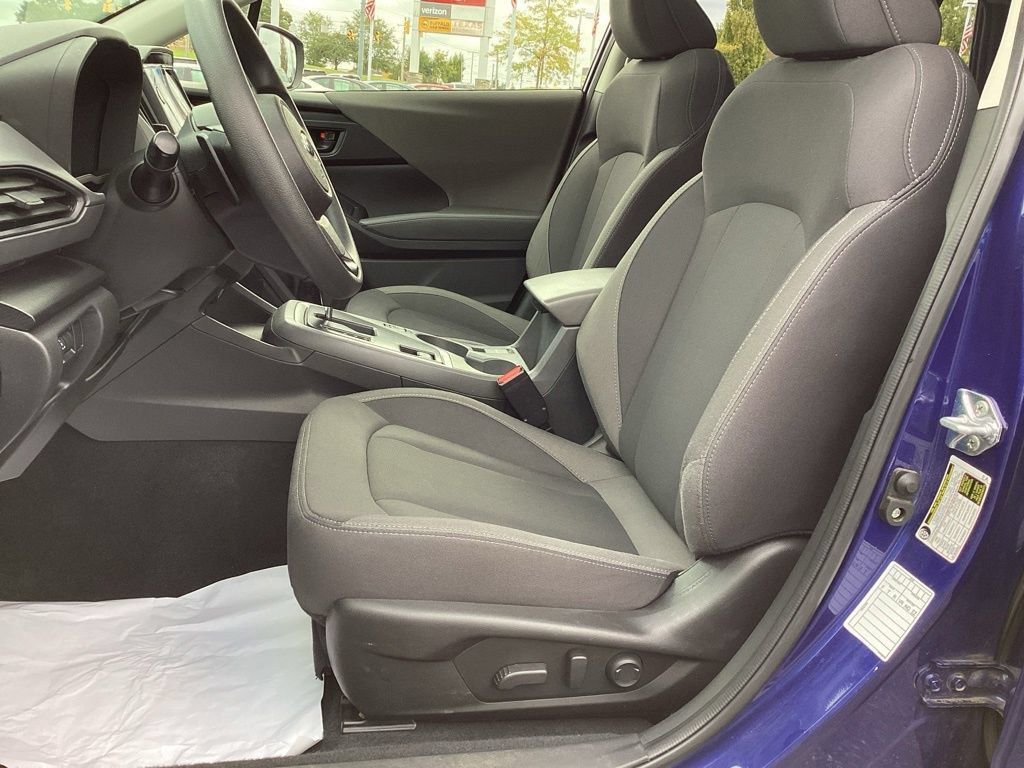 Used 2025 Subaru Crosstrek 2.5i Premium AWD/4WD image 14