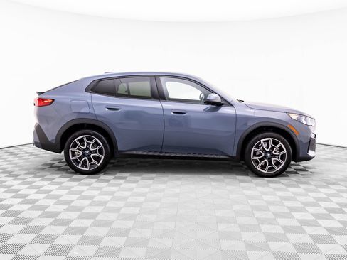 Certified 2026 BMW X2 xDrive28i AWD/4WD image 6