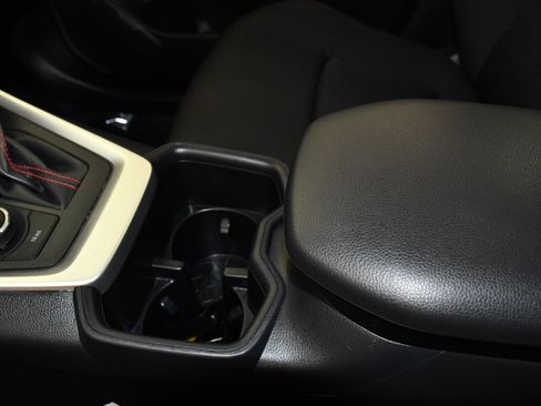 Used 2024 Toyota RAV4 SE w/ Weather & Moonroof Package AWD/4WD image 32
