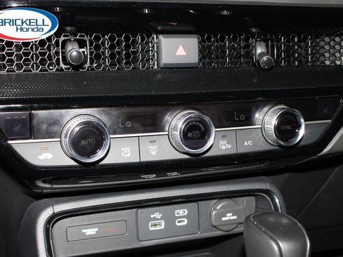 Used 2024 Honda CR-V Sport Touring image 30