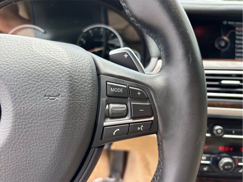 Used 2015 BMW 750Li RWD image 29