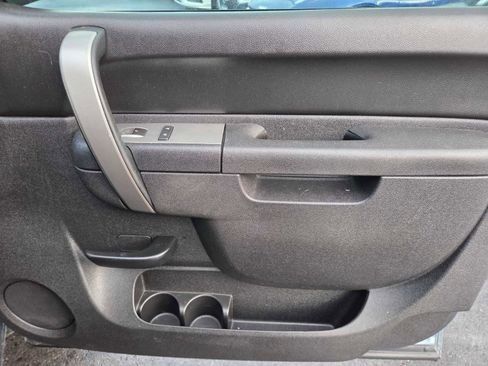 Used 2011 Chevrolet Silverado 1500 LS RWD image 12