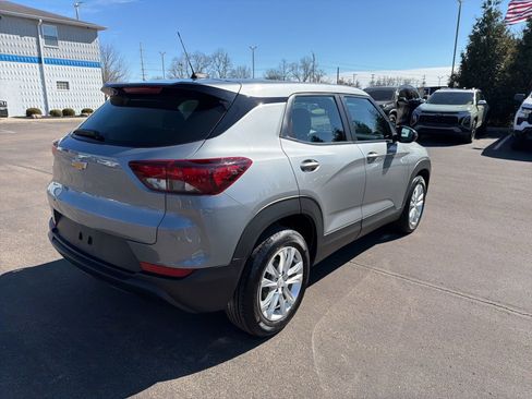 Used 2023 Chevrolet TrailBlazer LS image 5