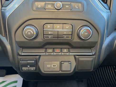 Used 2023 Chevrolet Silverado 2500 Custom w/ Custom Value Package image 30