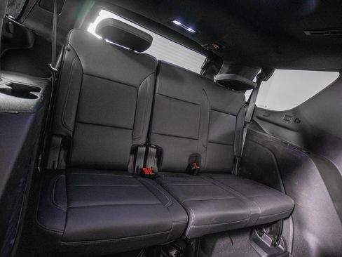 Used 2022 Chevrolet Tahoe Z71 w/ Z71 Off-Road Package image 14