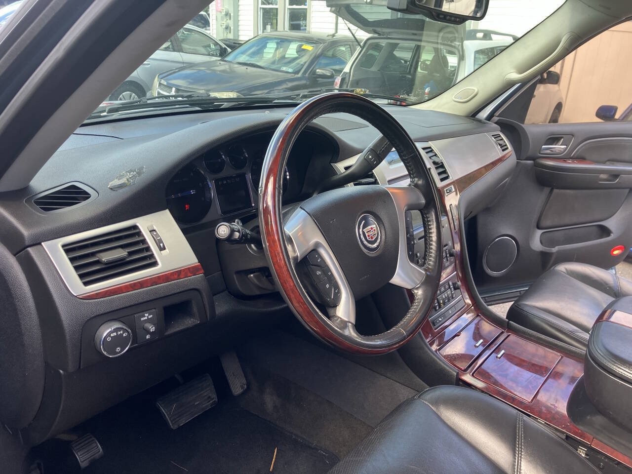 Used 2008 Cadillac Escalade AWD image 20