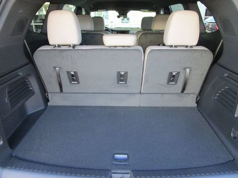 New 2026 GMC Acadia Elevation w/ Elevation Premium Package FWD image 14