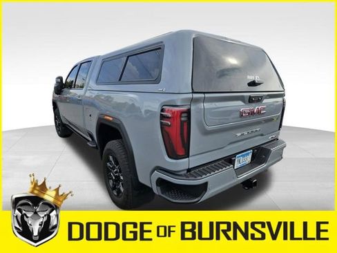 Used 2025 GMC Sierra 3500 AT4 w/ AT4 Premium Plus Package AWD/4WD image 8