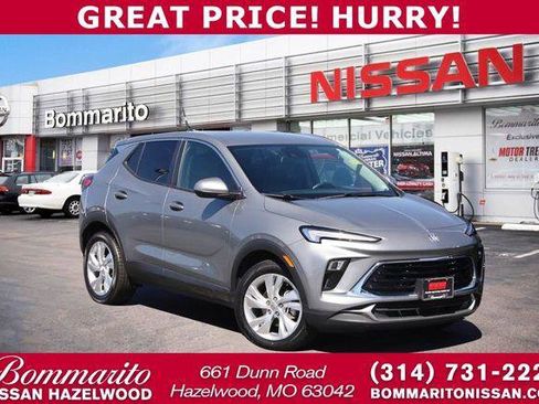 Used 2025 Buick Encore GX Preferred FWD image 1