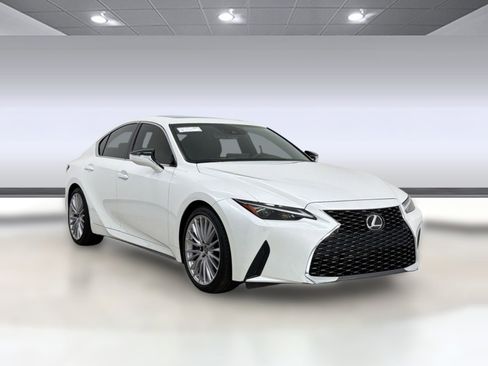 Certified 2023 Lexus IS 300 w/ Premium Package image 7