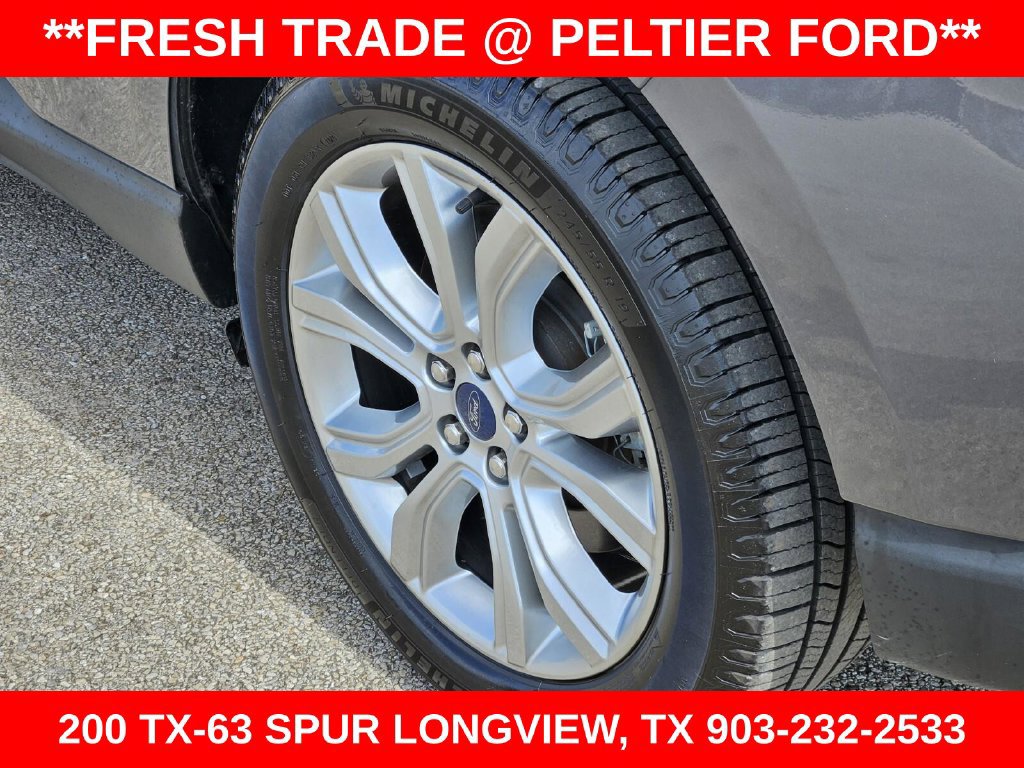Certified 2022 Ford Edge Titanium AWD/4WD image 7