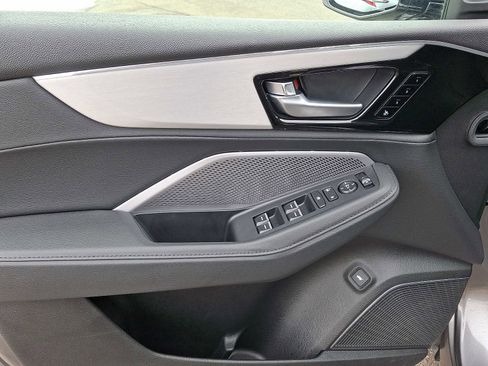 Certified 2026 Acura MDX image 12