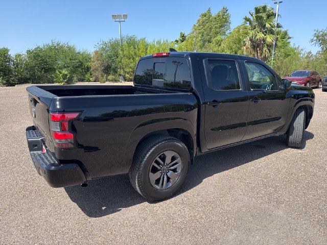 Used 2025 Nissan Frontier SV RWD image 7